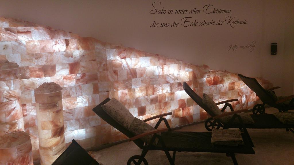 Lifestyle Beauty & Wellness Διαμέρισμα Moosbach  Δωμάτιο φωτογραφία
